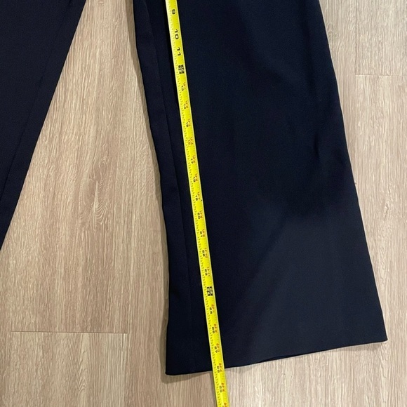 Tahari Women’s Jumpsuit Size 10 Blue Stretch Business Causal Academia Classic - Picture 16 of 17